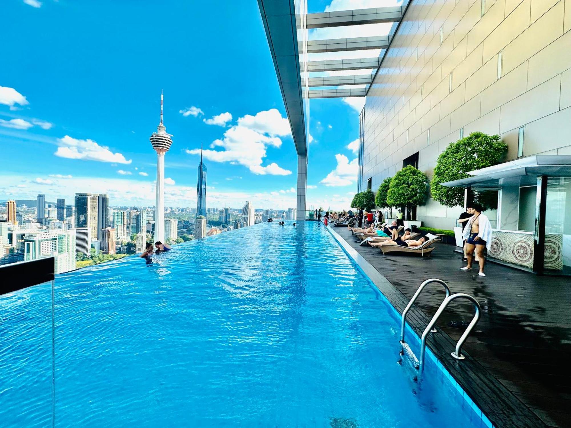 The Platinum Kuala Lumpur By Cozy White Exterior foto
